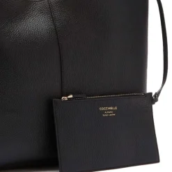 Borsa a Spalla COCCINELLE Linea Brume in Pelle Nera