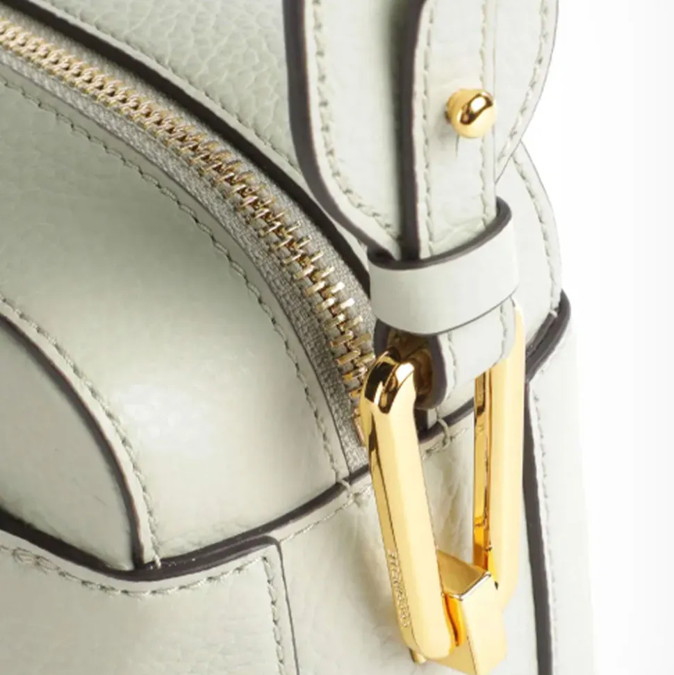 Borsa Donna a Tracolla chiusa con Zip COCCINELLE in Pelle Linea Liya Signature colore Celadon Green